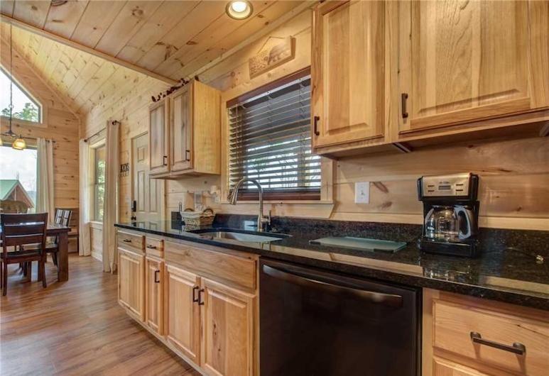 Walnut Ridge Cabin. Sleeps 7-11! Hot Tub, Pool Table, Minutes To Downtown Gatlinburg! Экстерьер фото